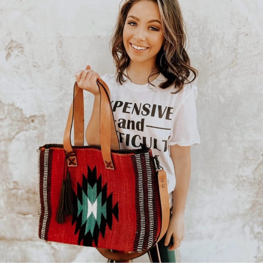 Stylish Red and Brown American Darling Tote Bag